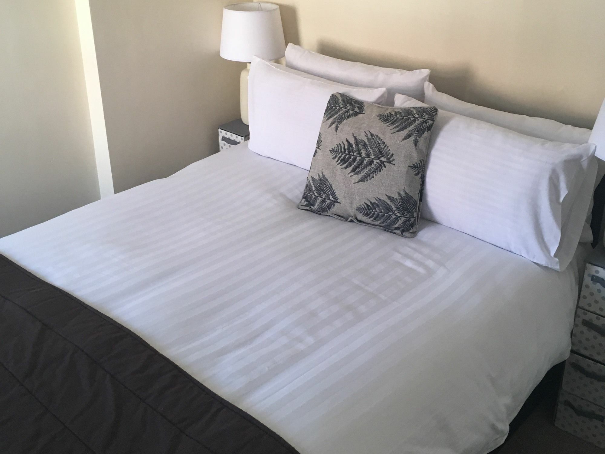 Bishop Gate Bnb Londonderry Eksteriør bilde
