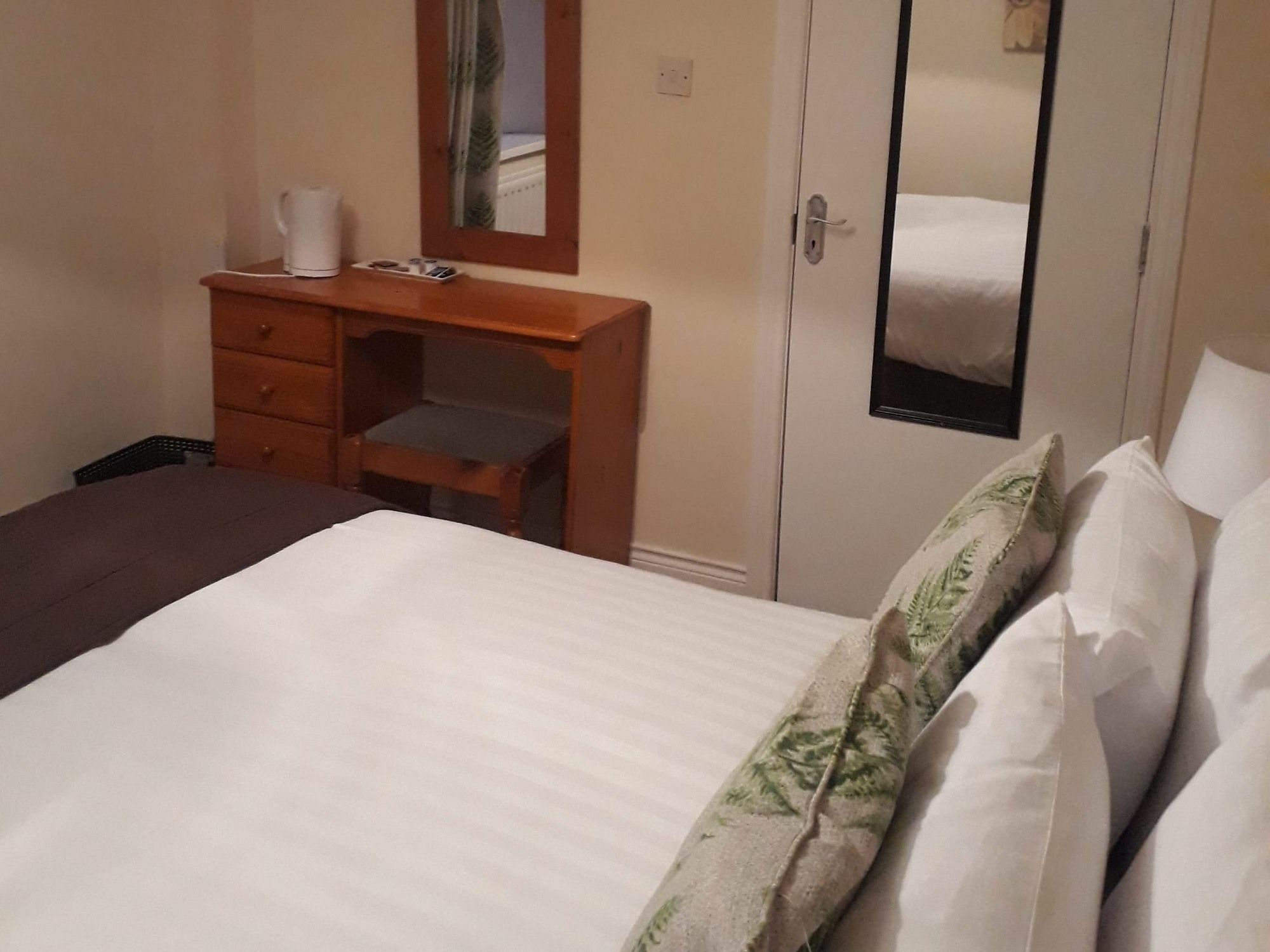 Bishop Gate Bnb Londonderry Eksteriør bilde